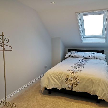 Guildford Town House Vila Exterior foto